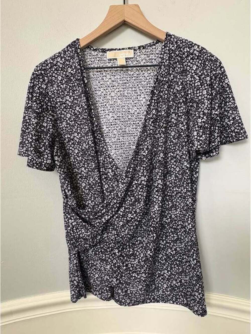 Michael Michael Kors Floral Wrap Top Size L